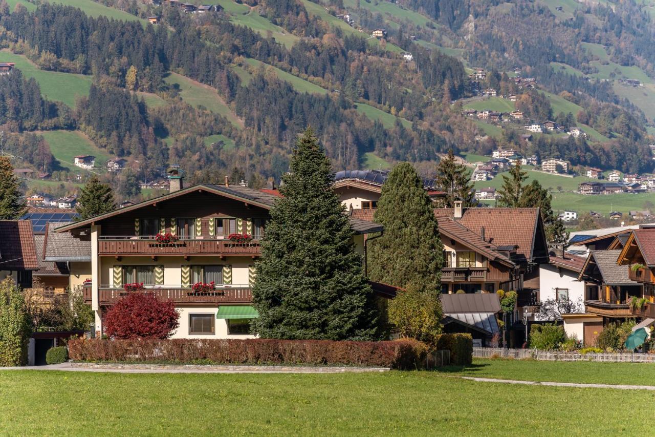 Affittacamere Gaestehaus Hornegger 3*